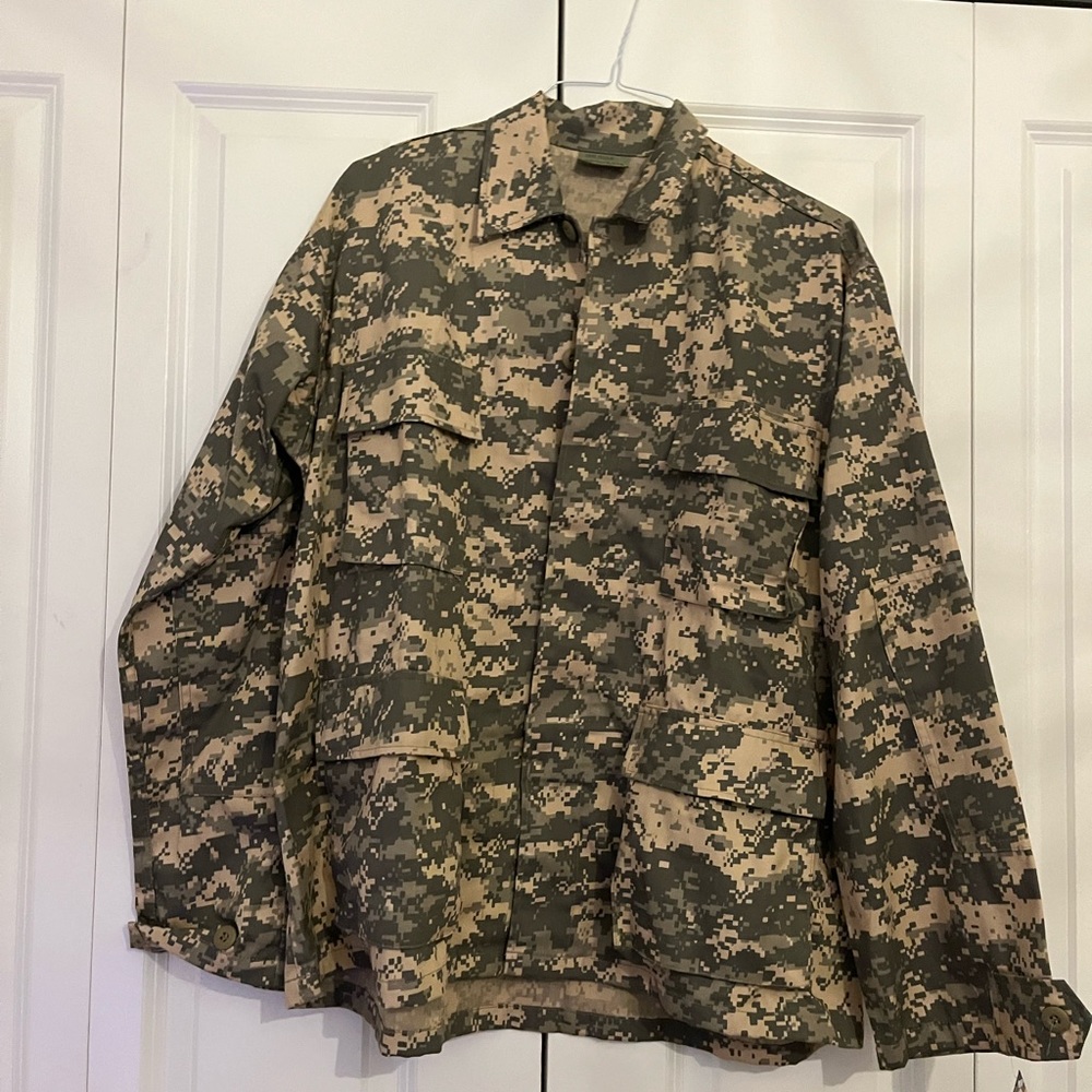 Camouflage, hunting jacket, size large